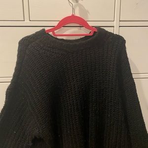 AMERICAN EAGLE CREWNECK SWEATER
